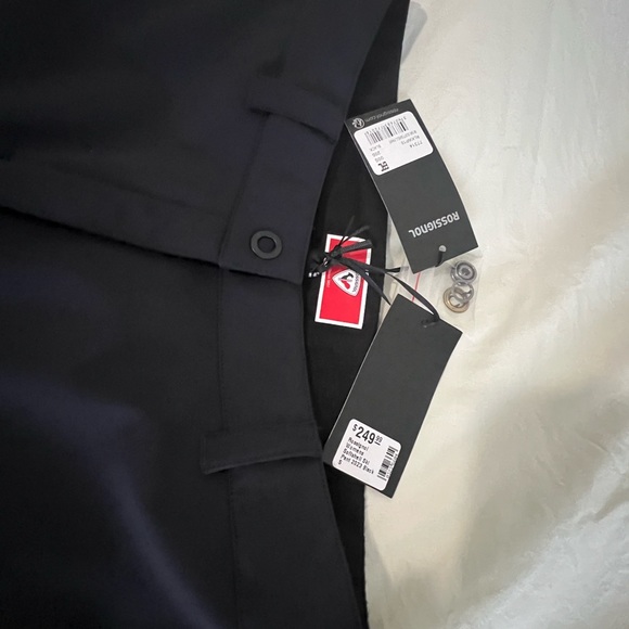 Brand new WITH TAG never worn Rossignol snow pants! - Picture 3 of 8